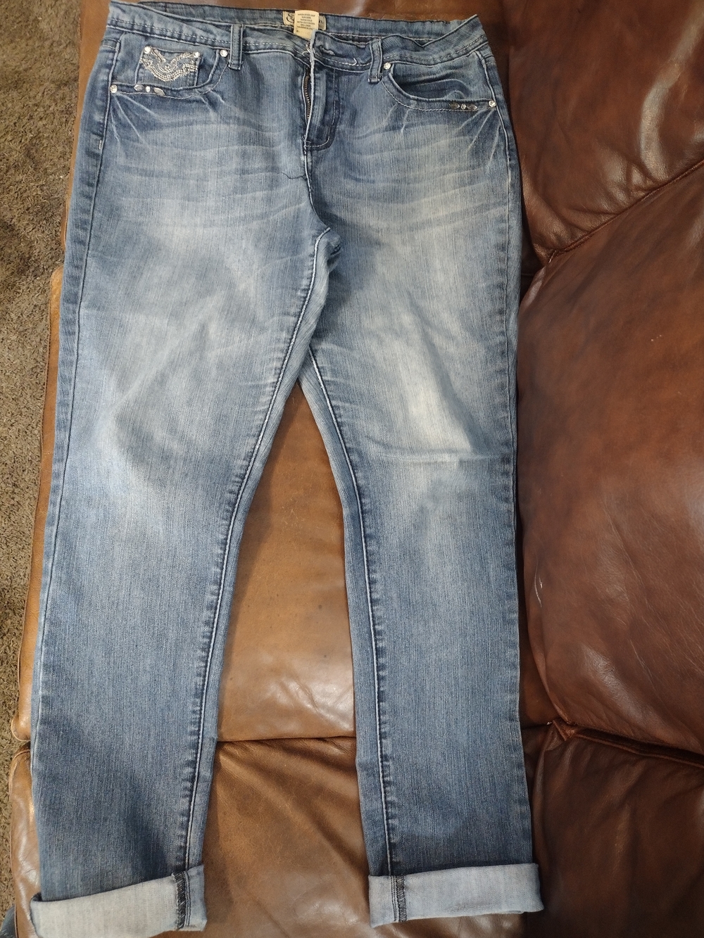 Earl Jeans Light Wash Boyfriend Jeans
